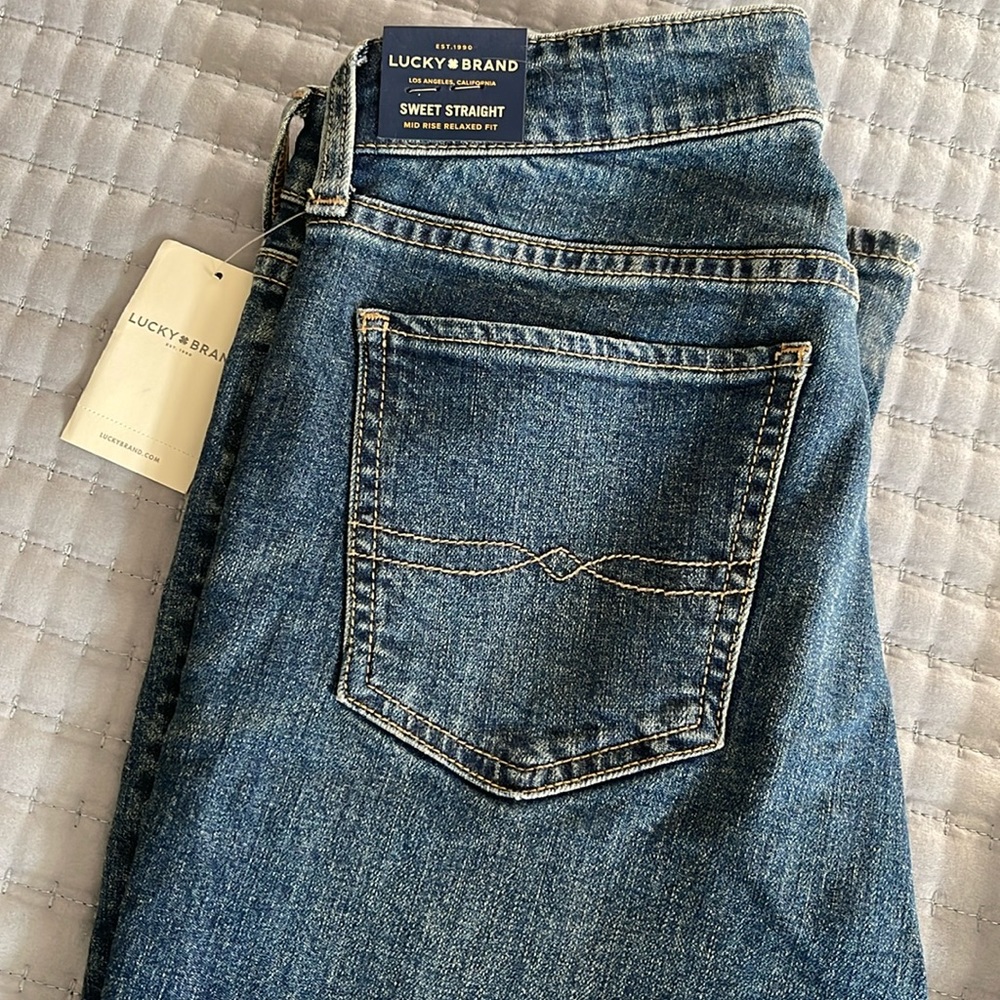 NWT Lucky Brand jeans